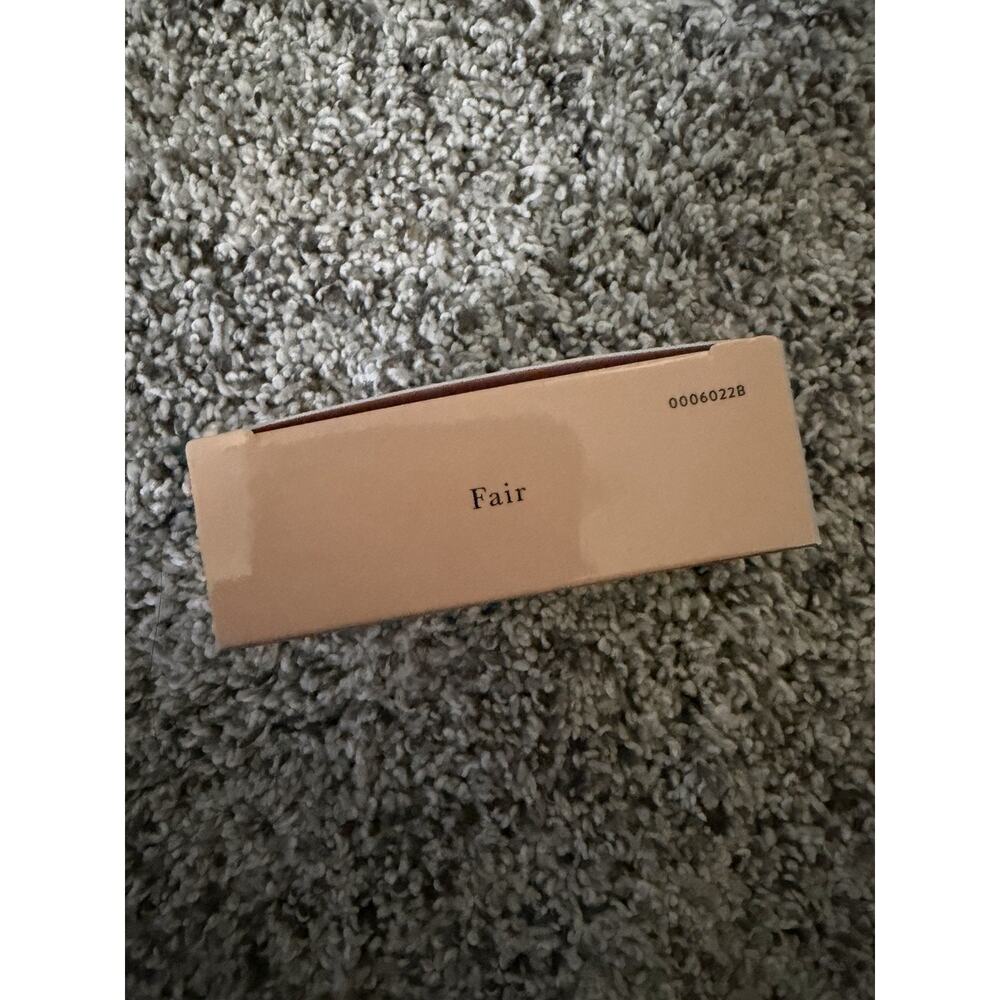 Laura Gellar Baked Balance-N-Brighten Color Correcting Foundation FAIR - Picture 2 of 3